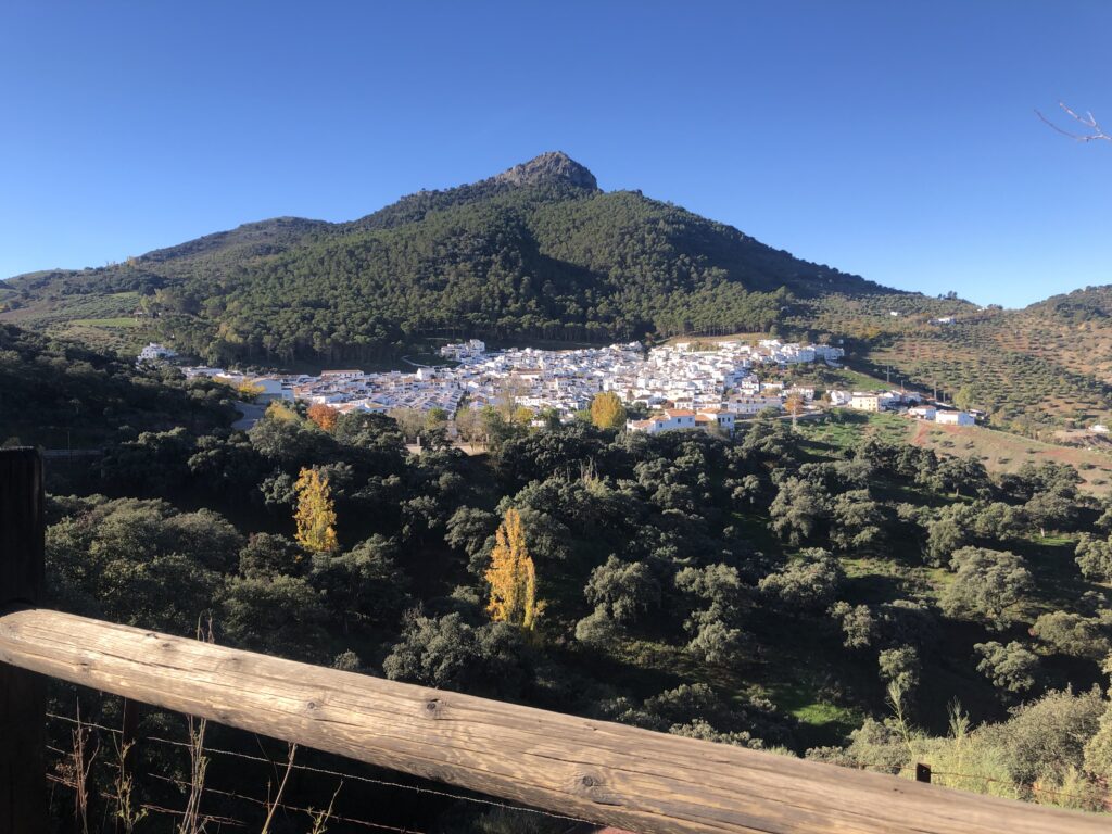 panorama-3 Mirador del Puerto de la Cruz, sendero peatonal de la carretera de Setenil